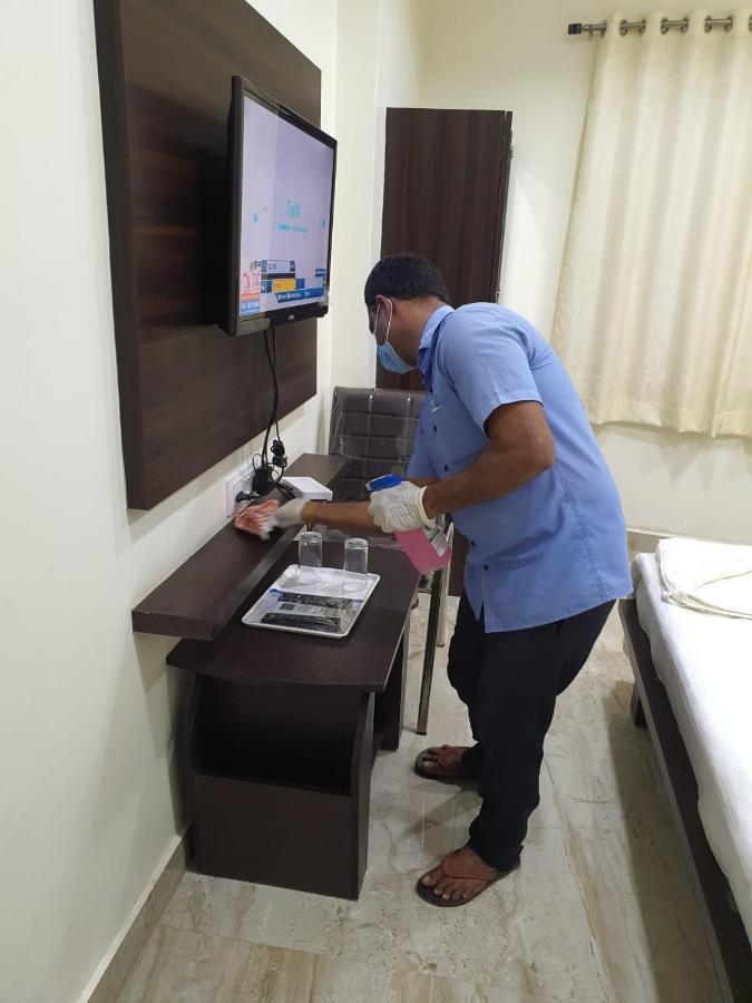 Arihanth Inn Vellore Exterior photo